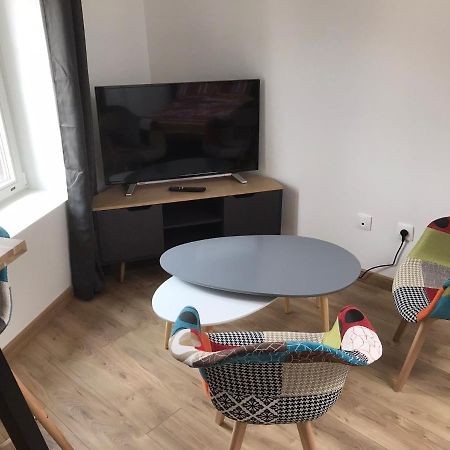 Le Petit Sault - Super Studio Refait A Neuf Proche Des Commerces Naionaln3 Руайя Экстерьер фото